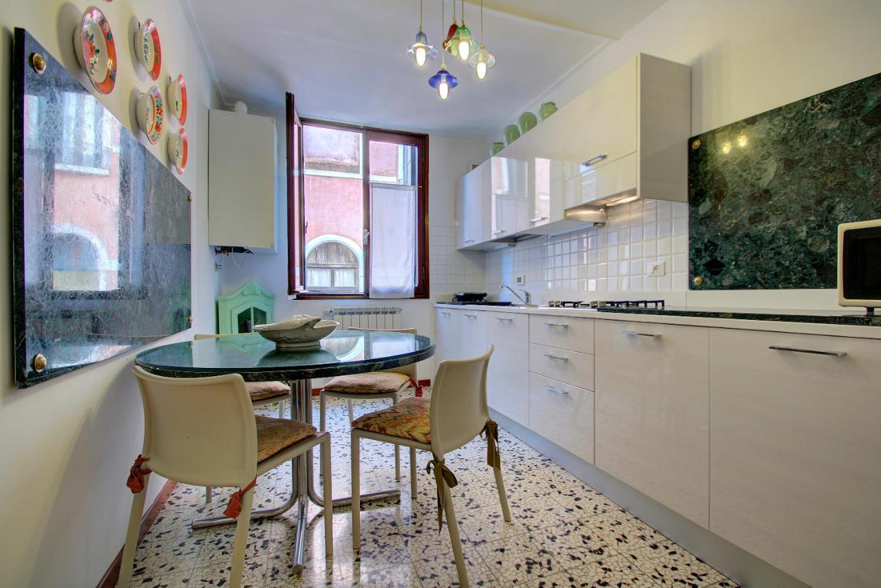 Apartamento Marco Canal-views