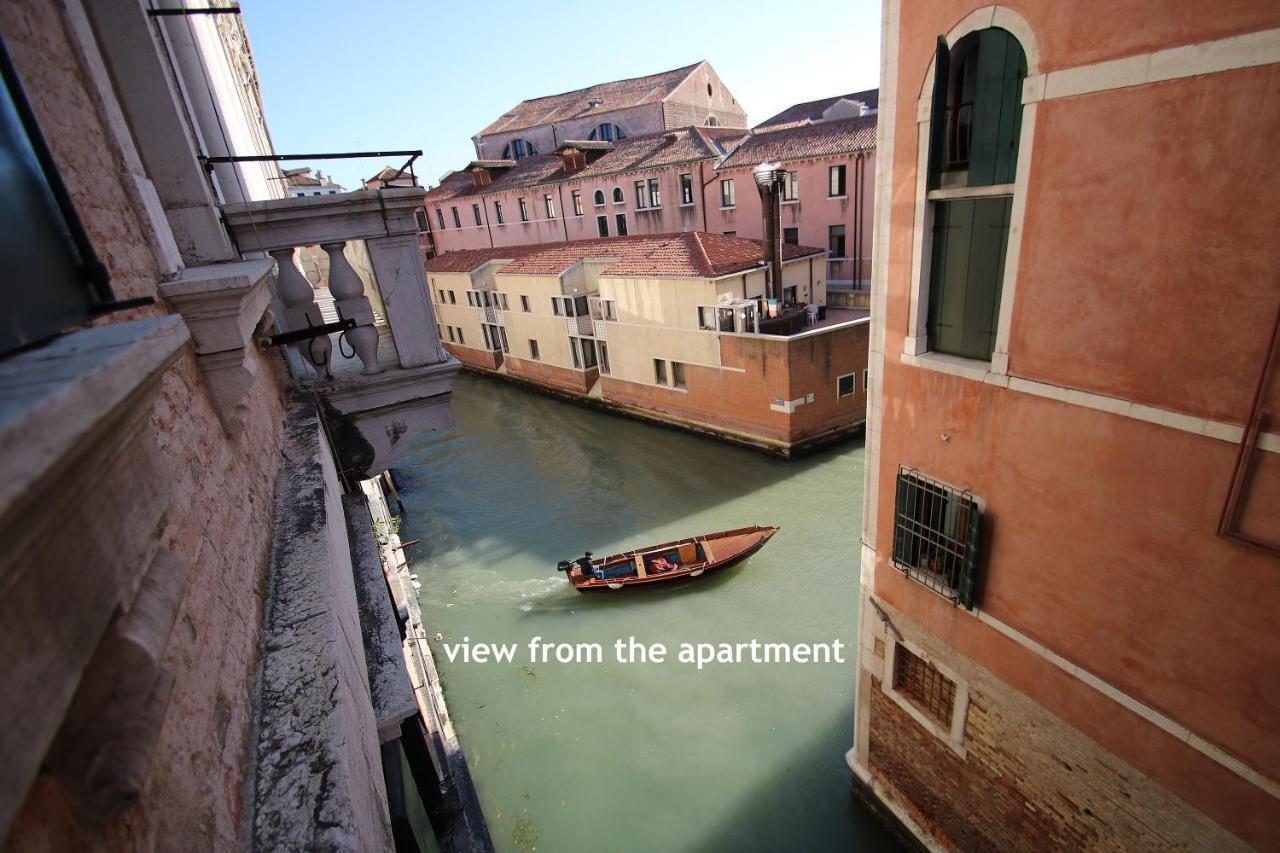 Marco Canal-views * Venecia